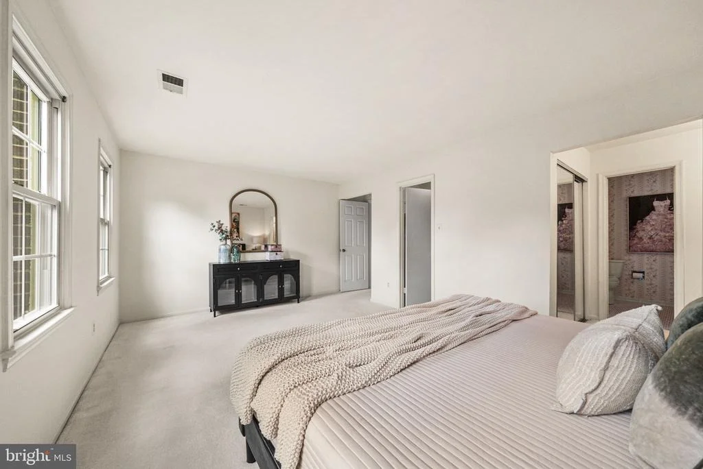 Photo of 6011 BURNSIDE LANDING DRIVE