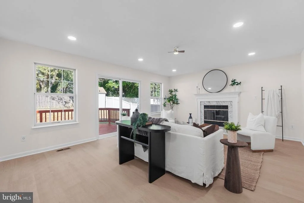 Photo of 8003 CARLSON