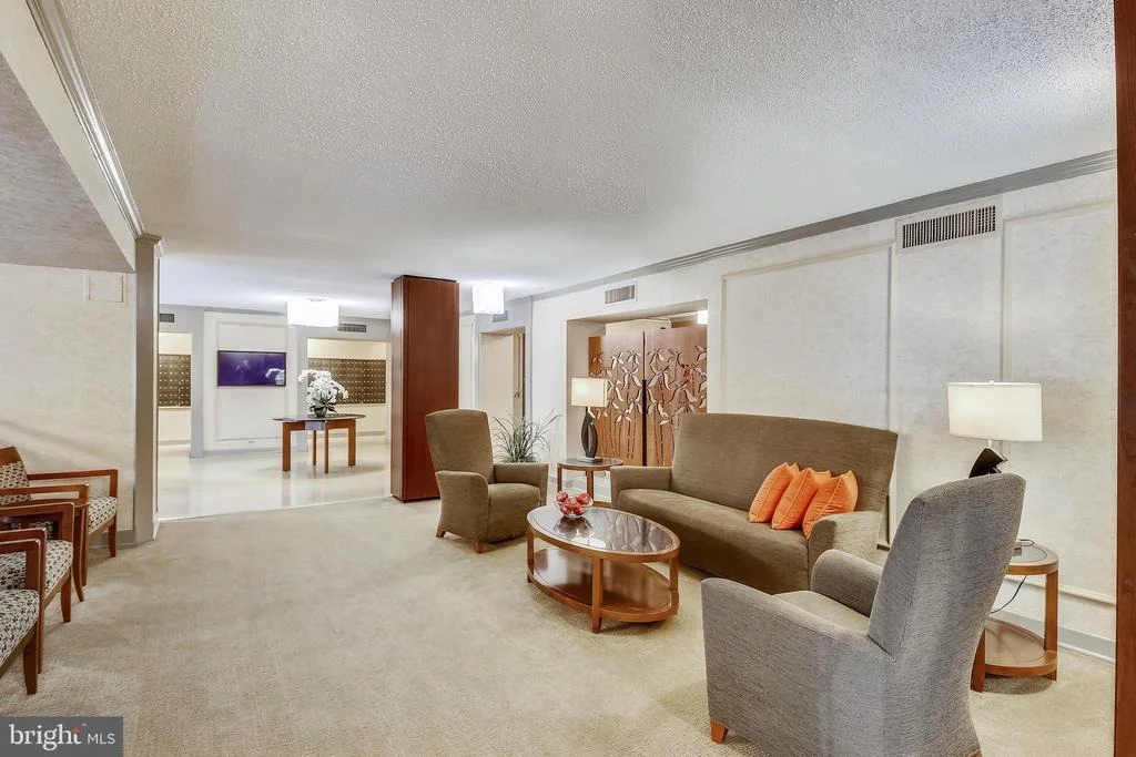 Photo of Unit 310 at 5902 MOUNT EAGLE DRIVE