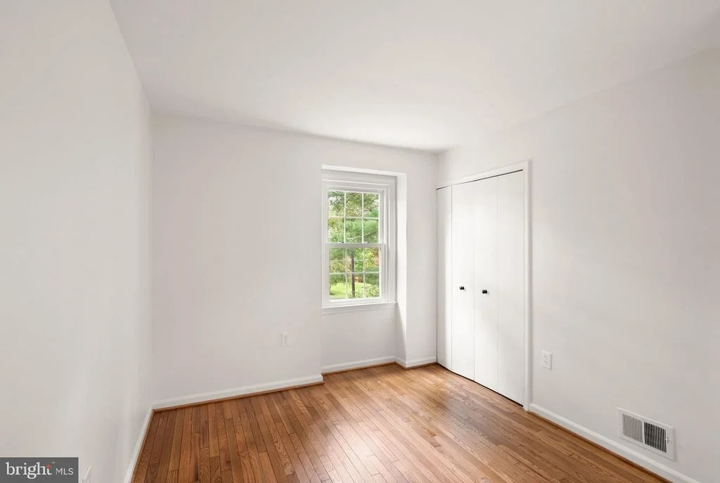 Photo of 7001 OLD HOUSE ROAD