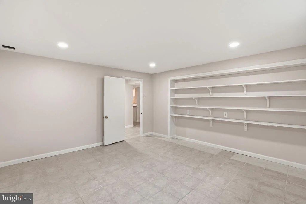 Photo of 5304 PILLOW LANE