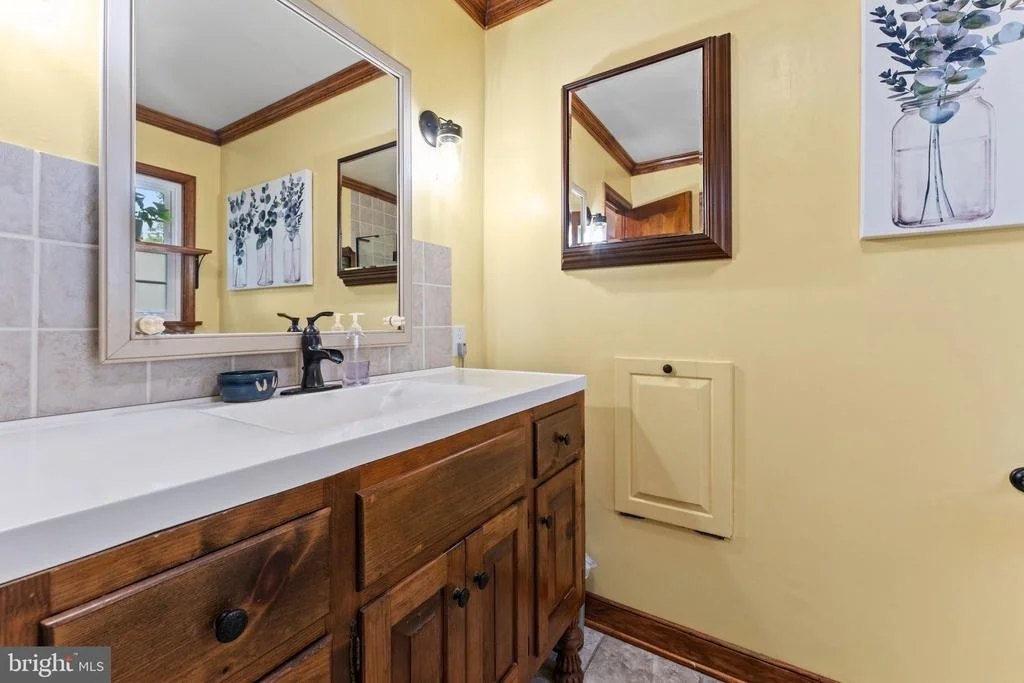 Photo of 5400 KARMA ROAD