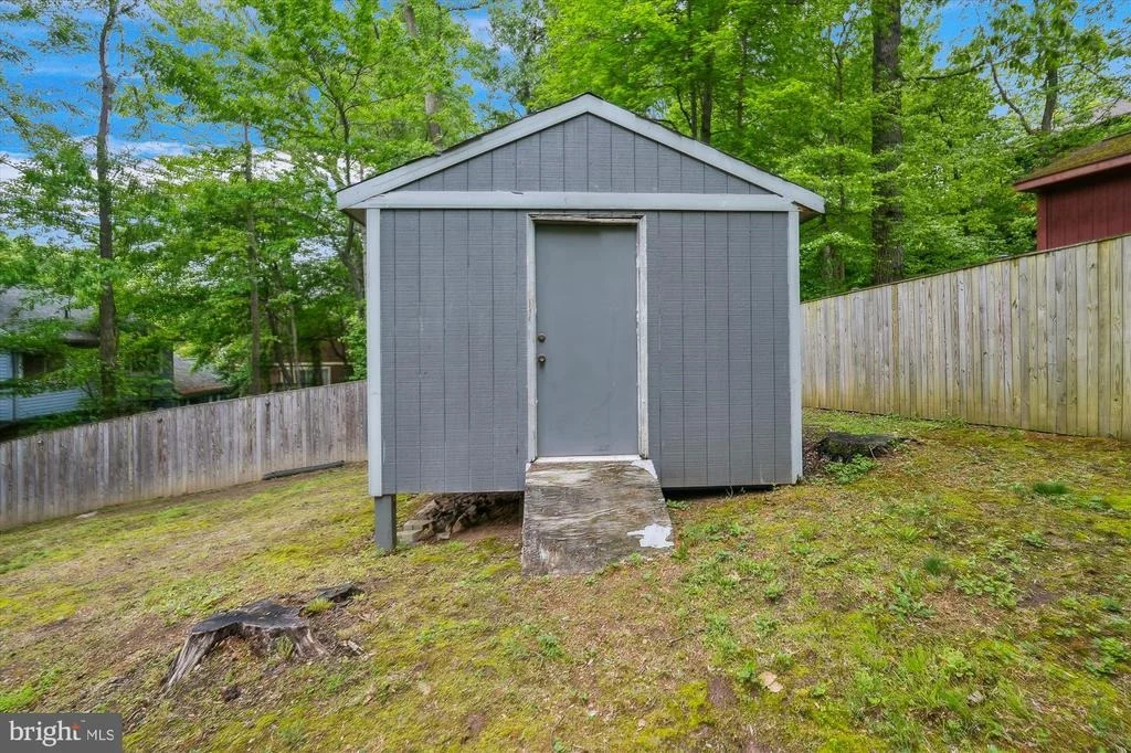 Photo of 15109 WATERGATE ROAD
