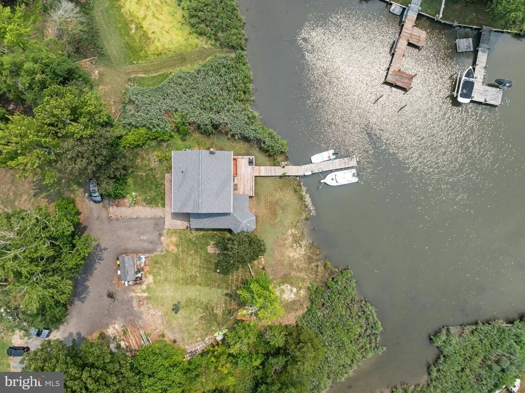 Photo of 1241 JOHNSON DRIVE