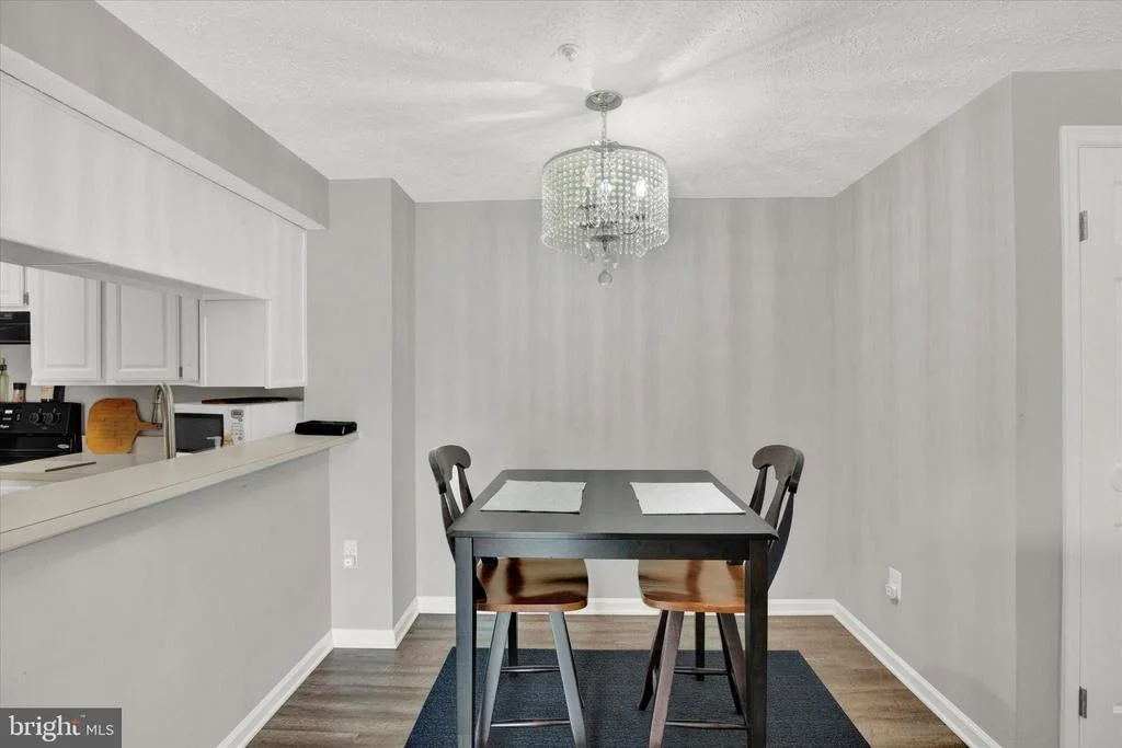 Photo of Unit 200L at 200 OAK LEAF CIRCLE