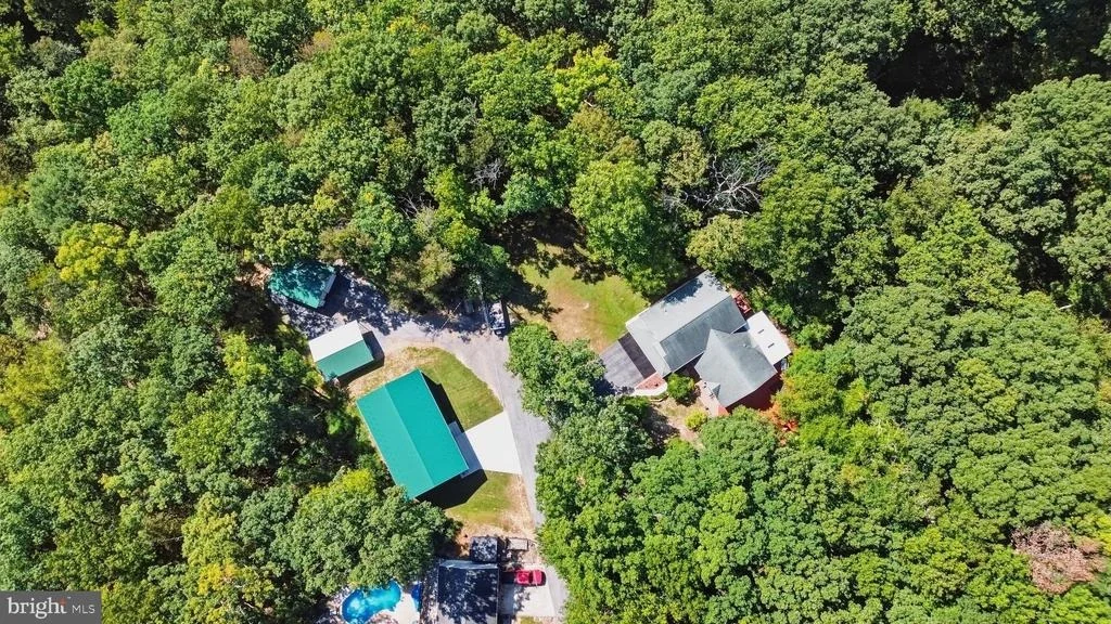 Photo of 24 SYDNEY CIRCLE