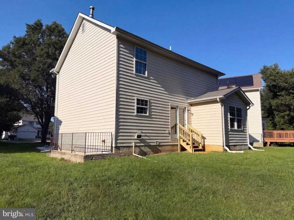 Photo of 10654 QUILLBACK STREET