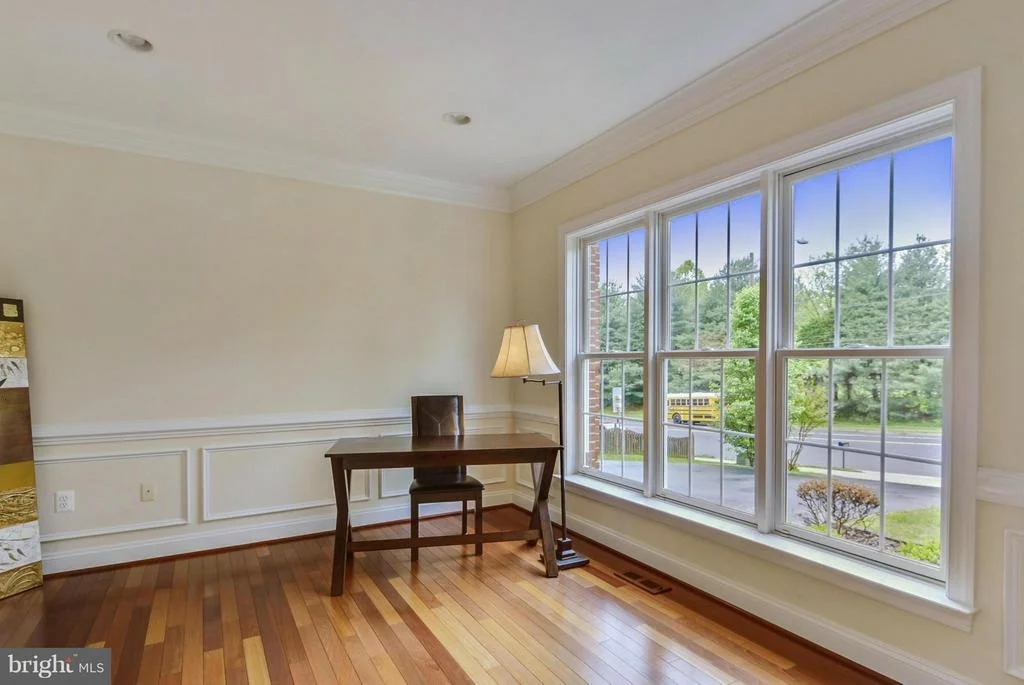 Photo of 5503 SIDEBURN ROAD