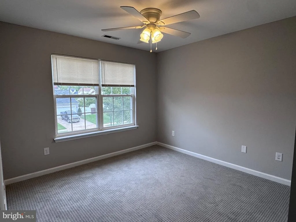 Photo of 911 GLOUSTER CIRCLE
