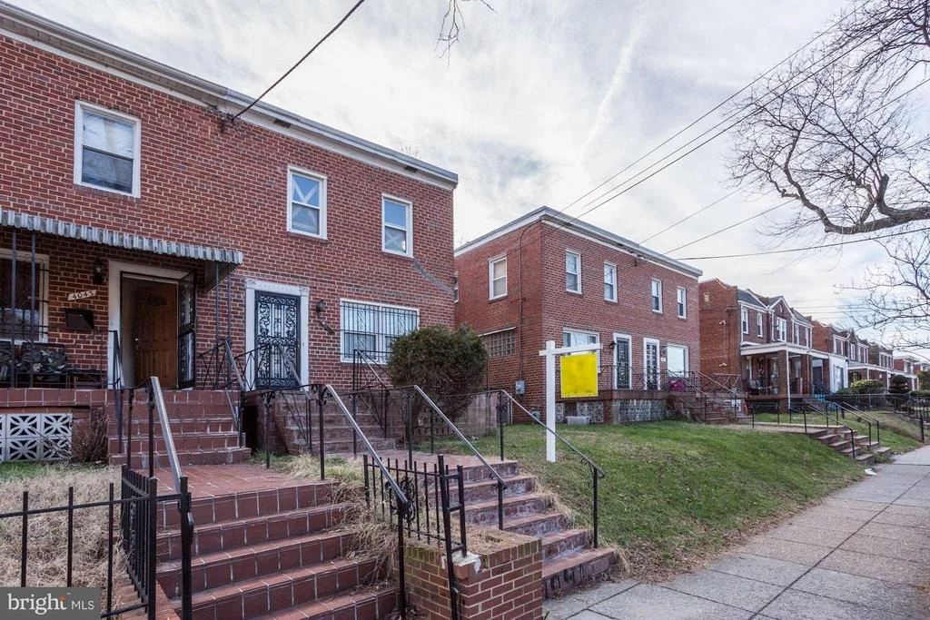 Photo of 4041 CLAY PLACE NE