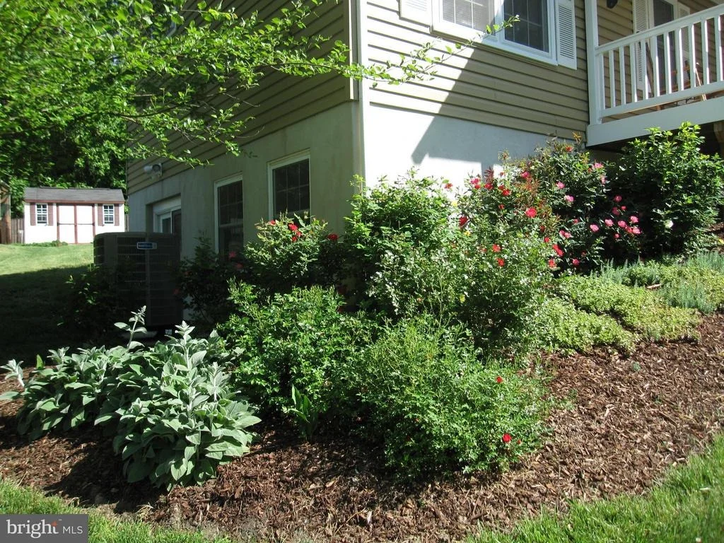 Photo of 10600 WARD ROAD