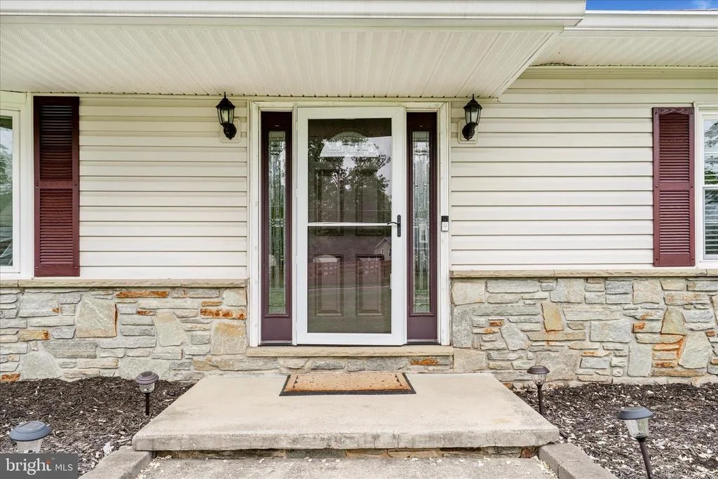 Photo of 7023 RUNKLES ROAD