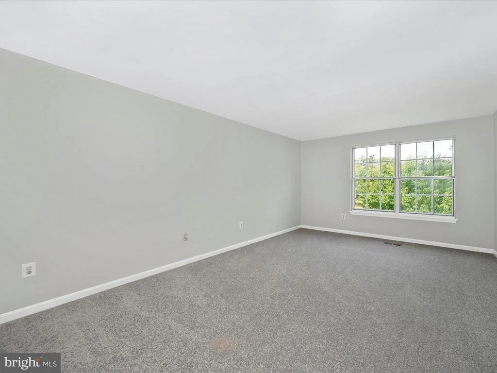 Photo of 802 POINTER RIDGE DRIVE