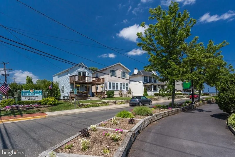 Photo of 900 WALNUT AVENUE