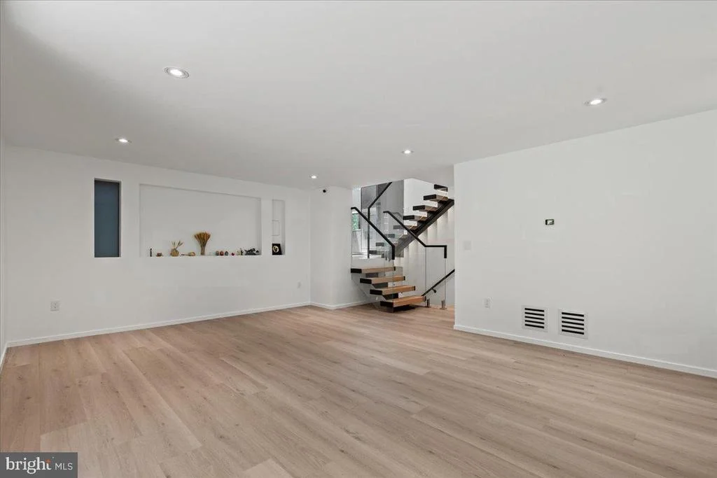 Photo of 1405 WOLFTRAP RUN ROAD