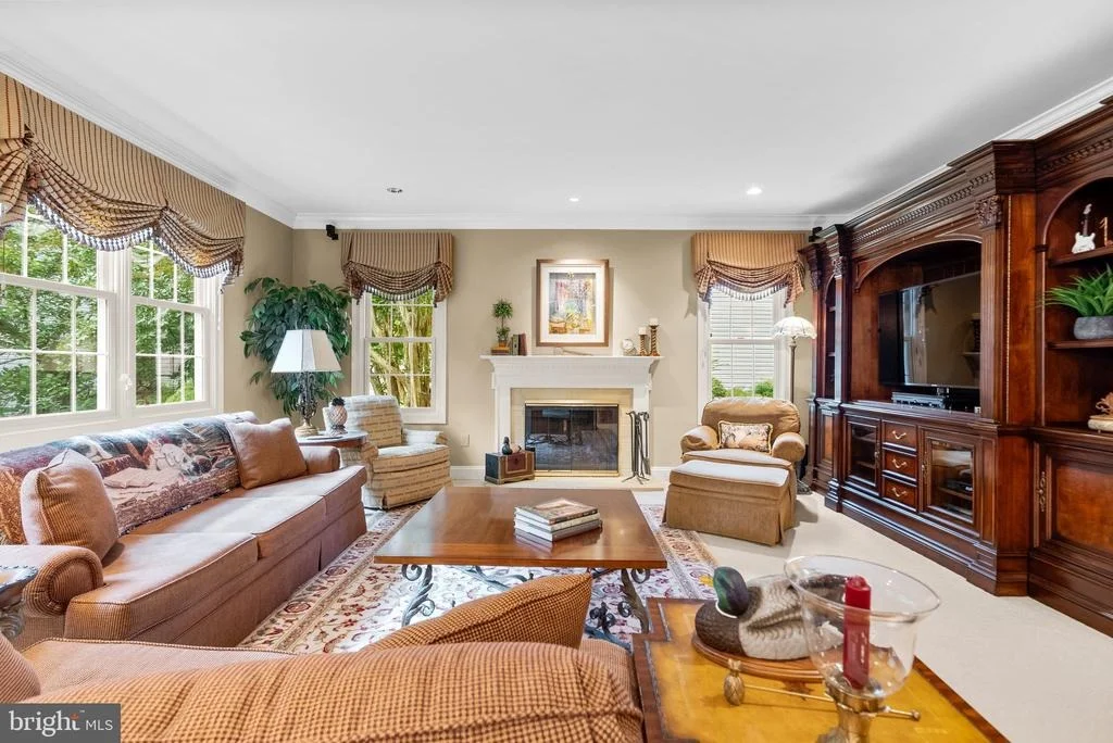 Photo of 4918 DOWNLAND TERRACE