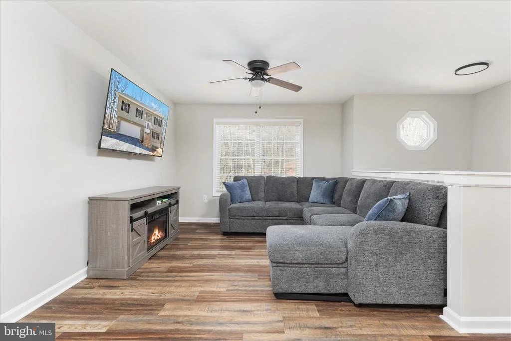 Photo of 616 CARDINAL DRIVE