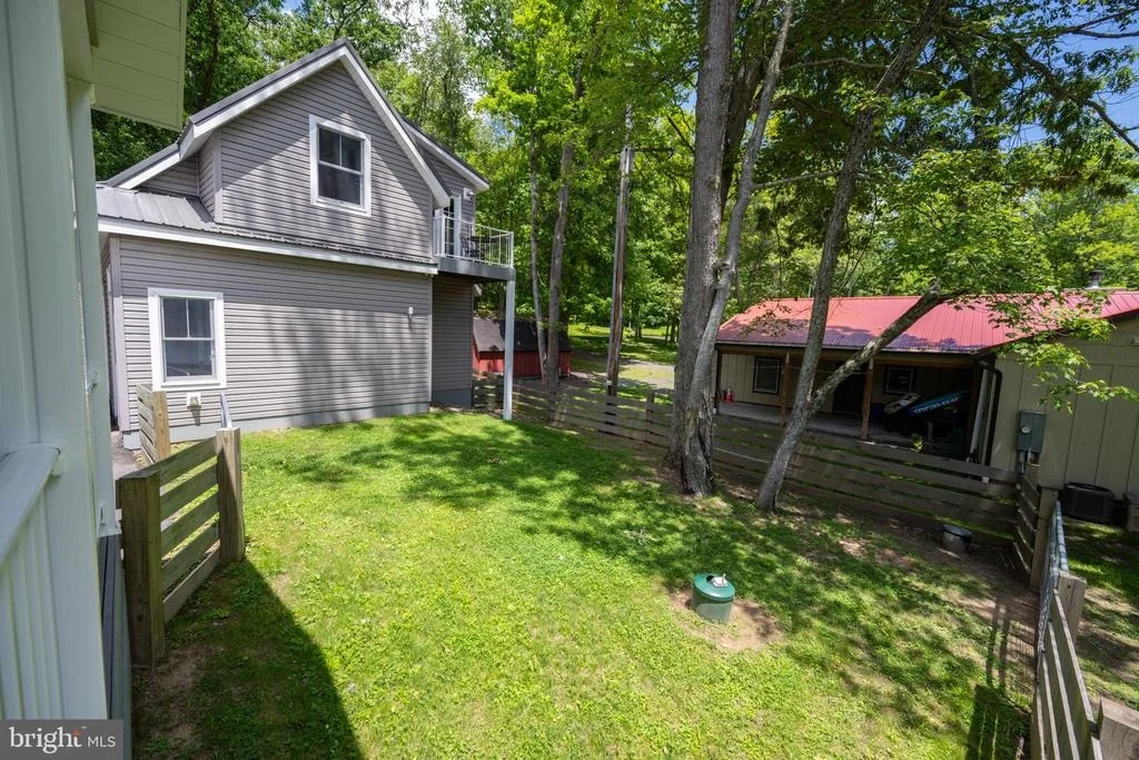 Photo of 507 SHORELINE DRIVE