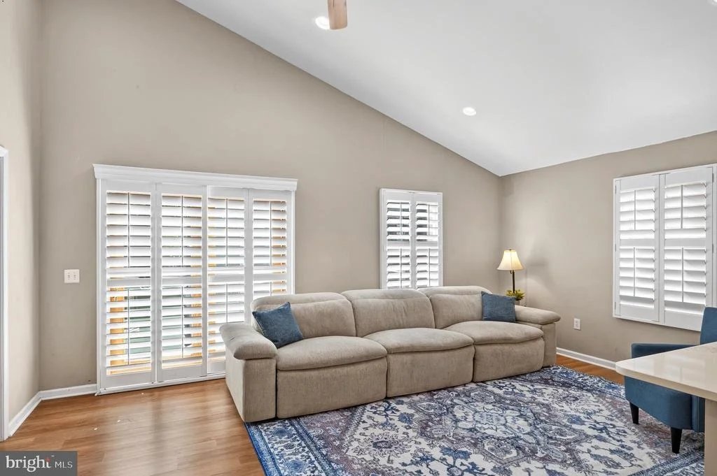 Photo of 819 DANZA ROAD
