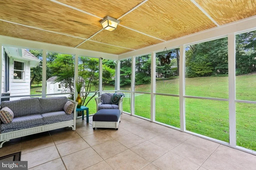 Photo of 17034 BARN RIDGE DRIVE