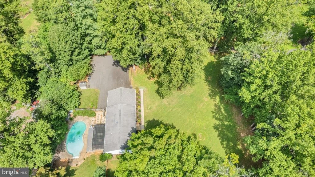 Photo of 5238 GRAYSTONE ROAD