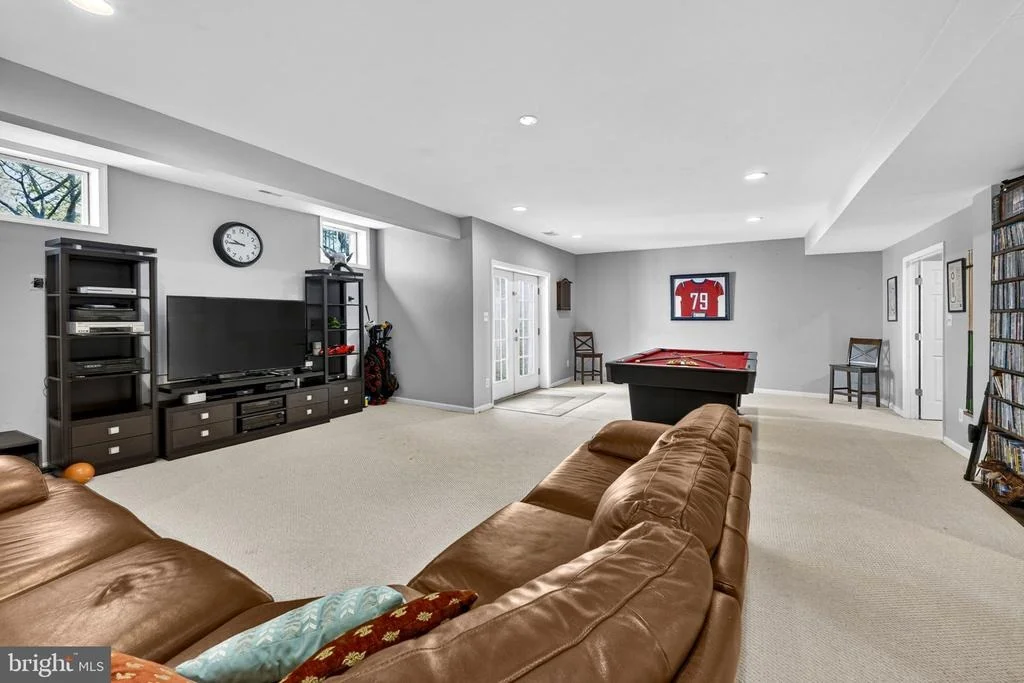 Photo of 42758 GLENSIDE DRIVE