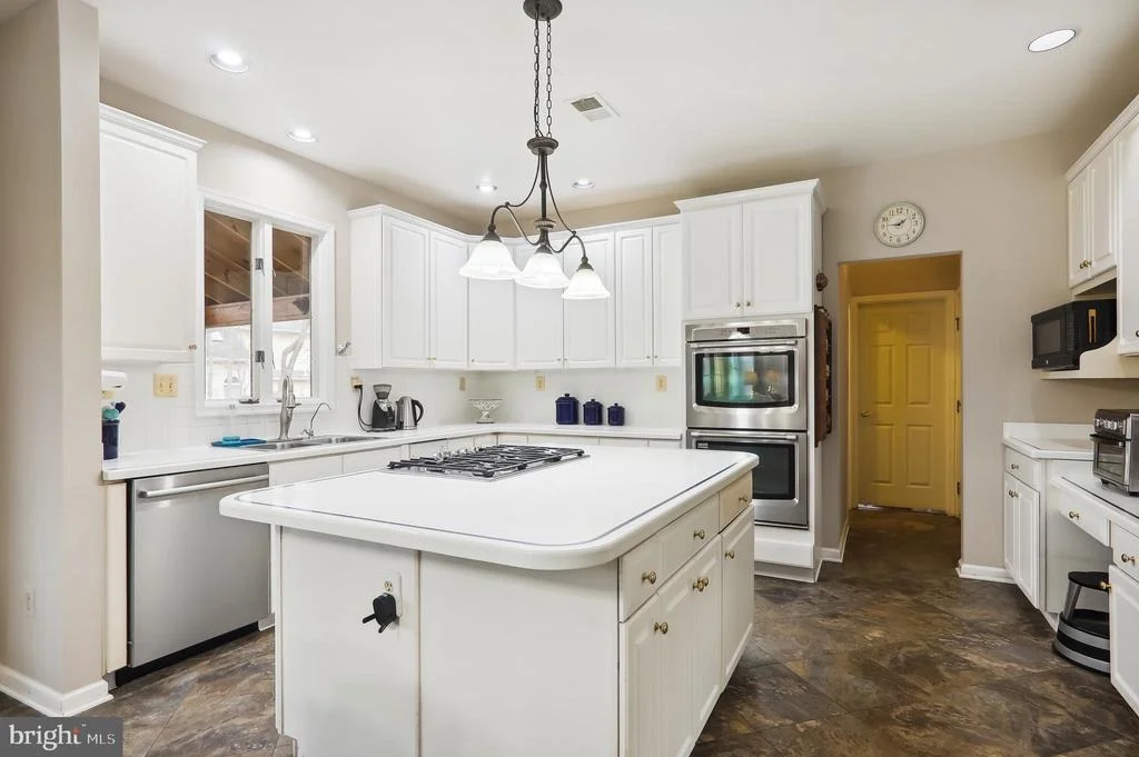 Photo of 8001 BOULDER RIDGE WAY