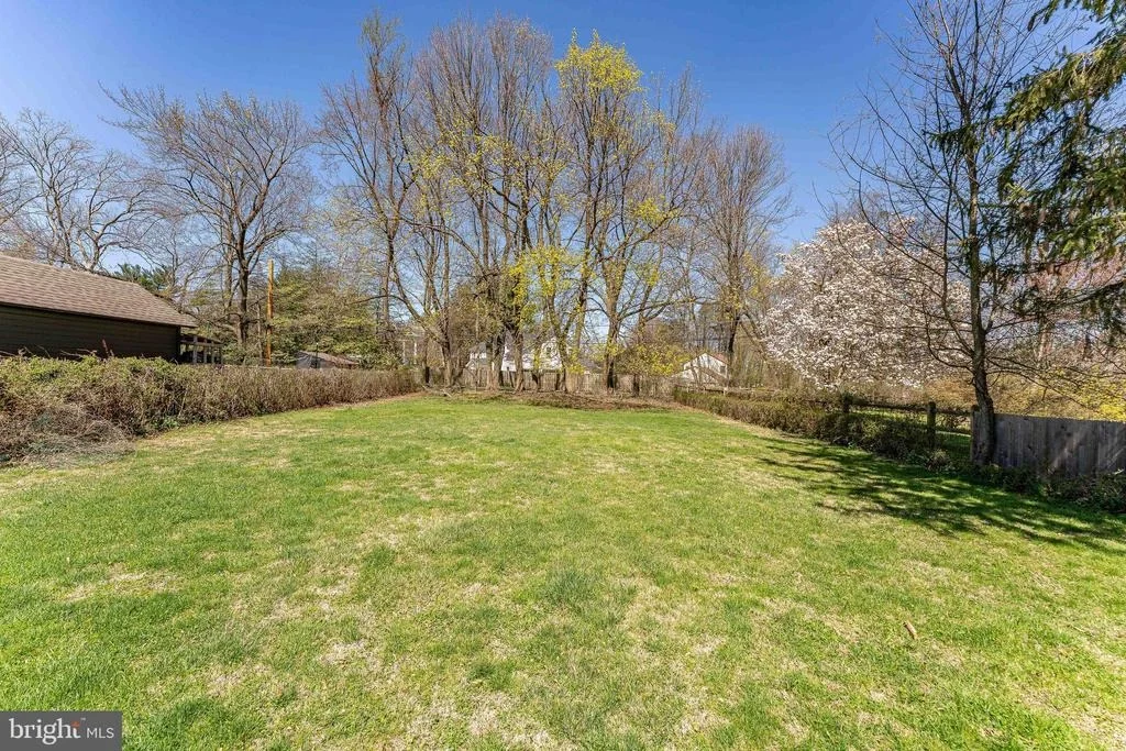 Photo of 537 RED FOX LANE