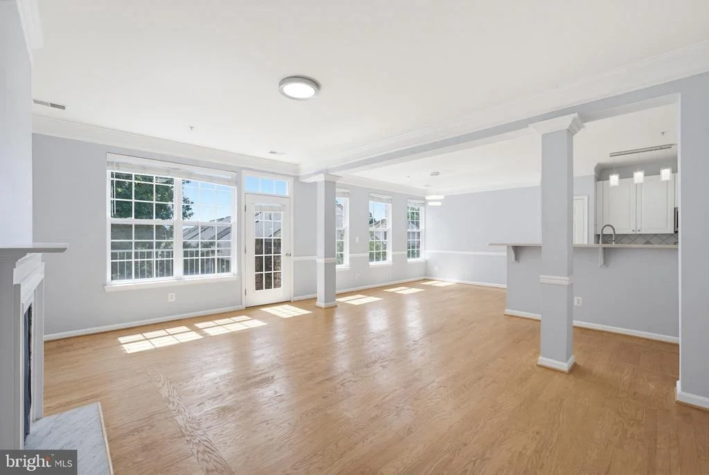 Photo of Unit 310 at 2665 MANHATTAN PLACE