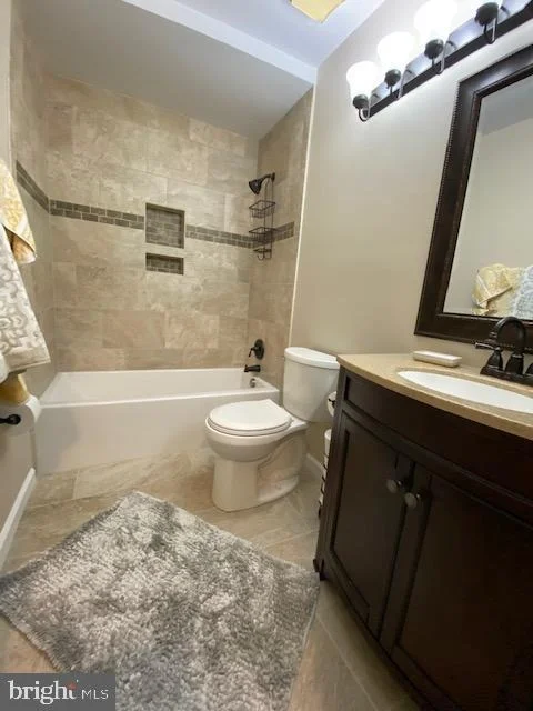Photo of 8564 SPRINGFIELD OAKS DRIVE