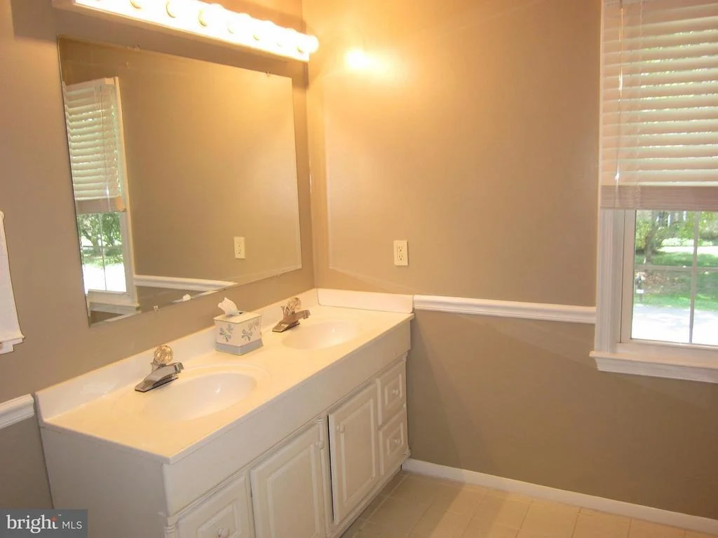 Photo of 15005 WELLWOOD ROAD