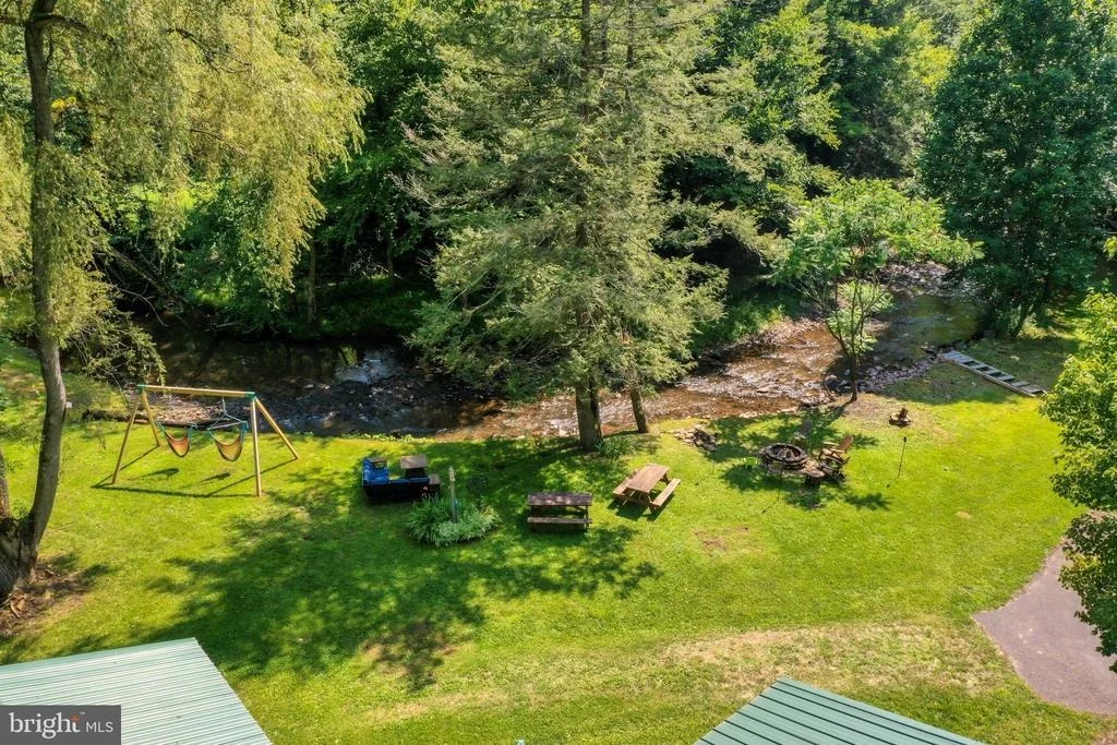 Photo of 4838 BEAR CREEK ROAD