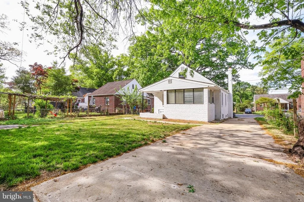 Photo of 3404 LANCER DRIVE
