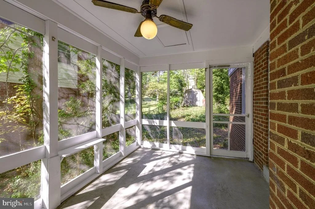 Photo of 3 LAKESIDE DRIVE