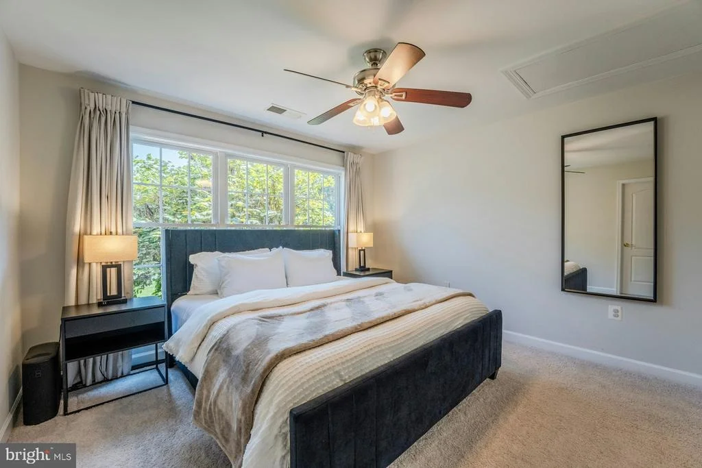Photo of 17301 ROUNDMONT PLACE