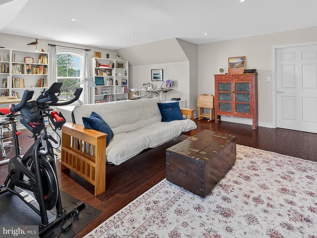 Photo of 20763 RODNEY DRIVE