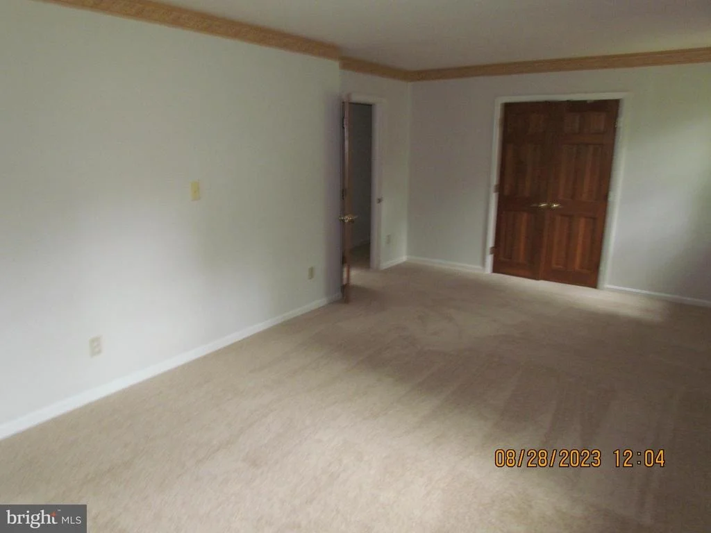 Photo of 126 SHADOW COURT