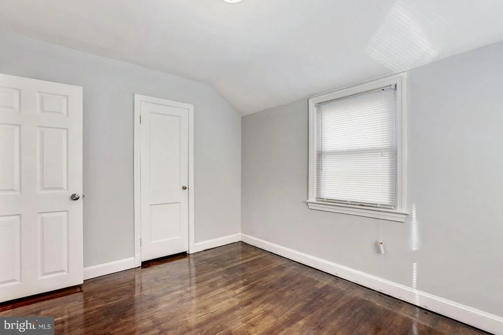 Photo of 403 E UNIVERSITY BOULEVARD