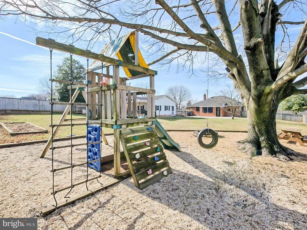 Photo of 4723 OLD MIDDLETOWN ROAD