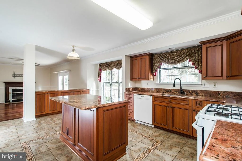 Photo of 2182 WINDERMERE COURT