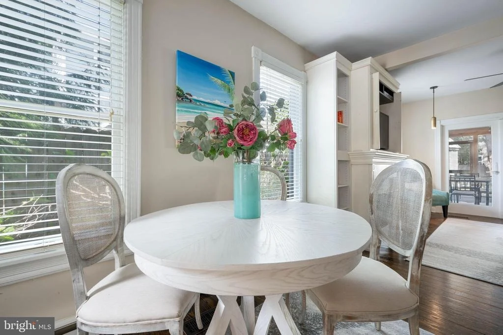 Photo of 211 W 4TH STREET