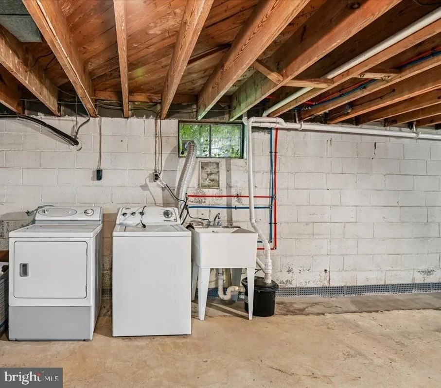 Photo of 1509 DUVALL ROAD