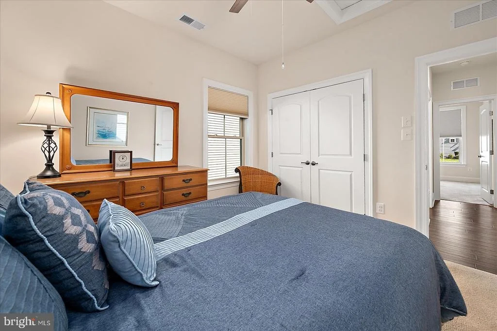 Photo of 30561 SILVERTON ROAD