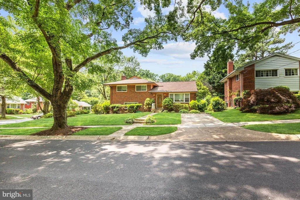 Photo of 10200 CONOVER DRIVE
