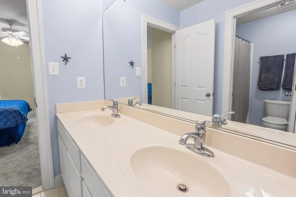 Photo of 3325 COX ROAD