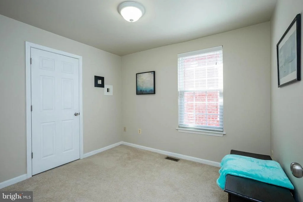 Photo of 7 S JEFFERSON STREET