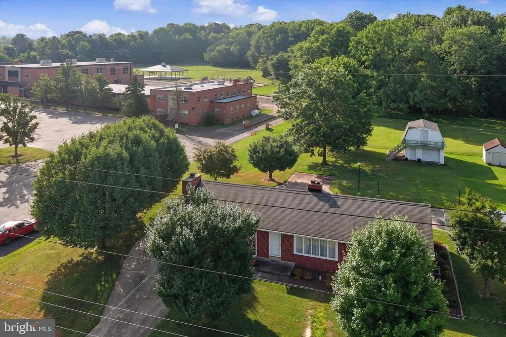 Photo of 9939 BIRD RIVER ROAD