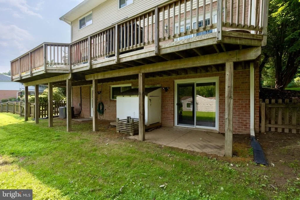 Photo of 2400 SUGARCONE ROAD
