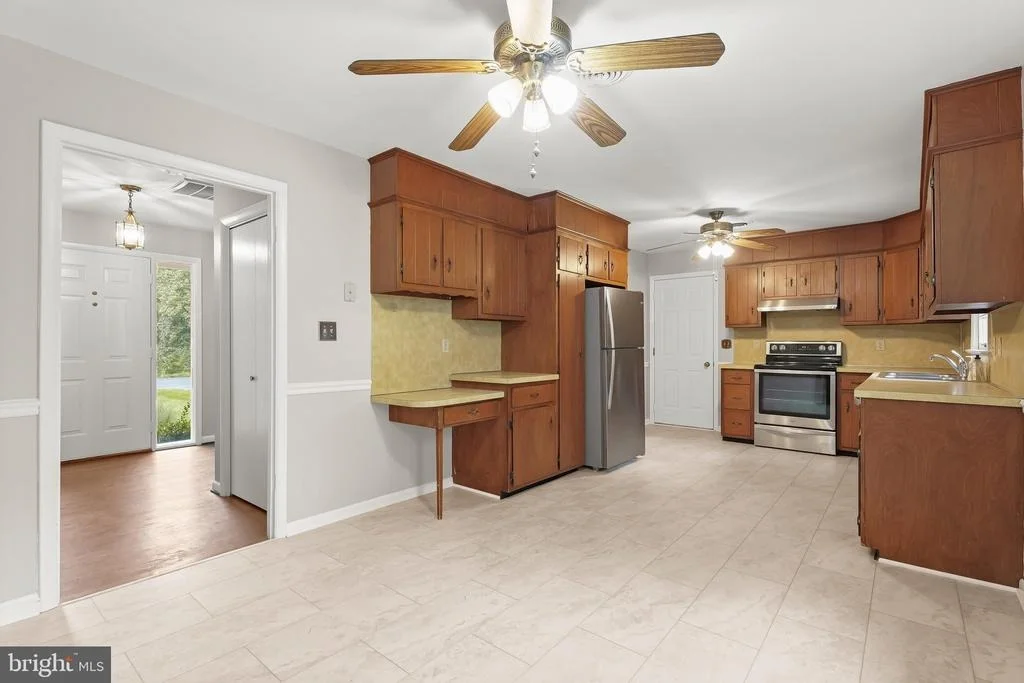 Photo of 6903 GREENVALE COURT