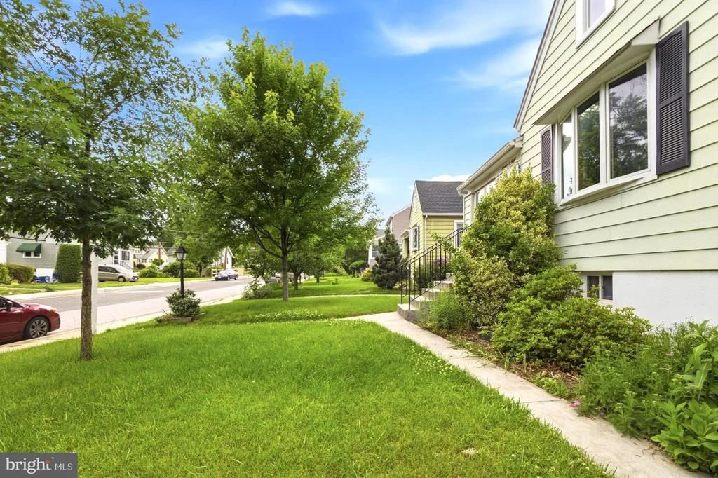Photo of 1308 ELM ROAD